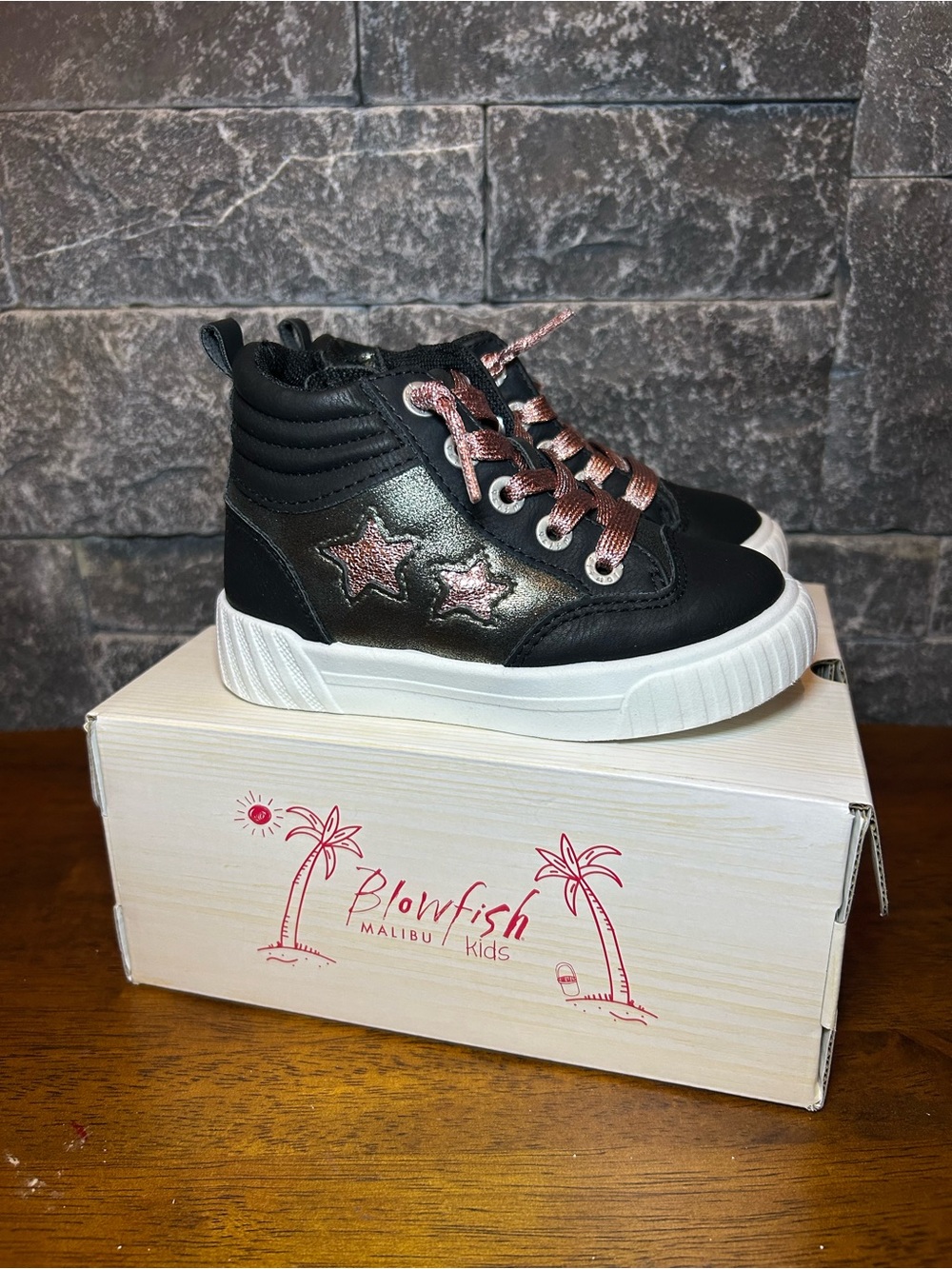 Malibu Kids Black High-Top Sneakers with Pink Metallic Stars